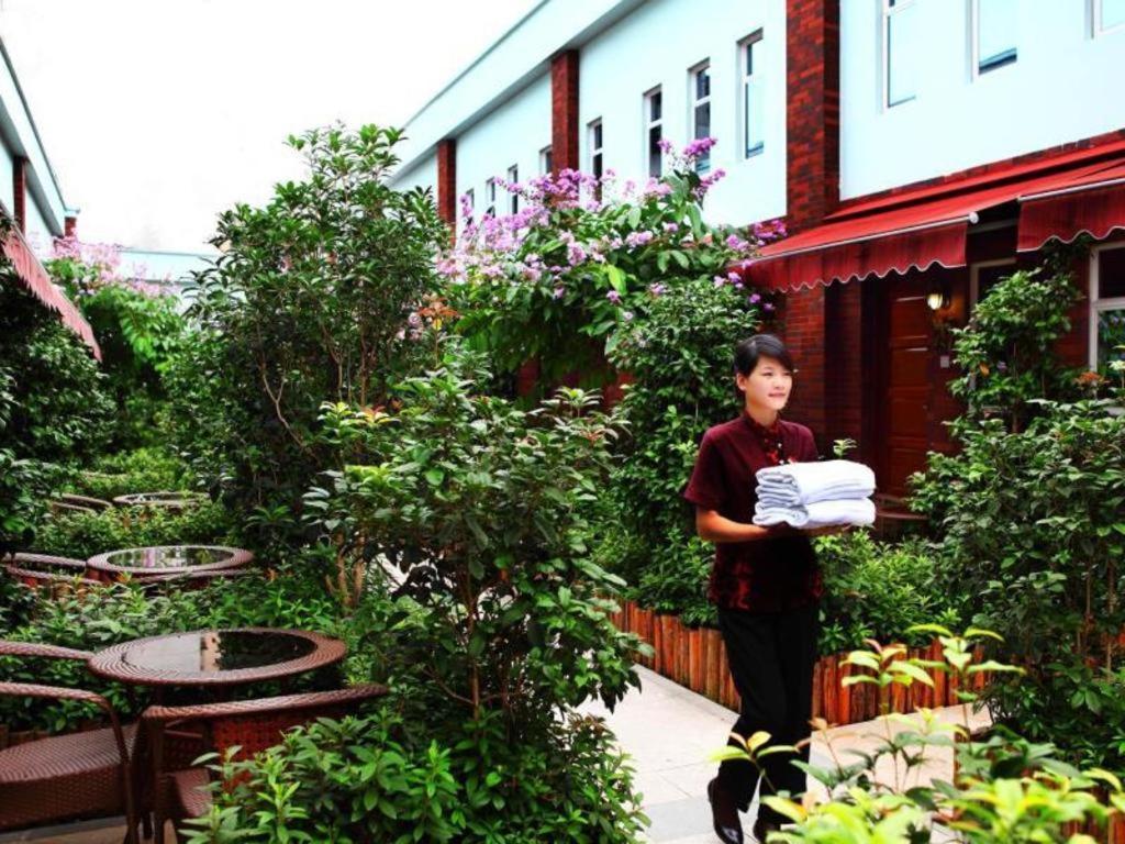 Royal Garden Hotel Kanton Exterior foto